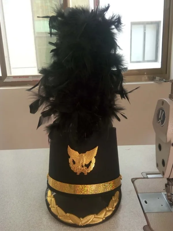 

Black Feather Top Hat Military Hoed School Performance Club Chapeau Carnival Supplies Drum Team Favors Royal Solider Hats Adult