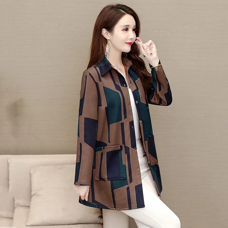 Middle-Aged Elderly Mothers Add Velvet Plaid Shirt Tops Spring Autumn New Women\'s Cardigan Jacket Long-Sleeved Top Outerwear