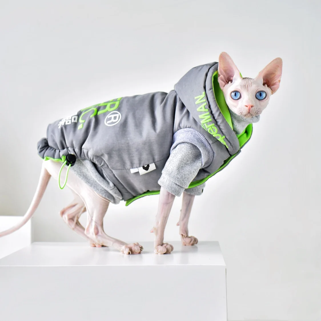 Sphynx Cat Clothes Extreme Jacket Windproof Hairless Cat Clothes Winter Thicken Jacket for Small Cats and Dogs