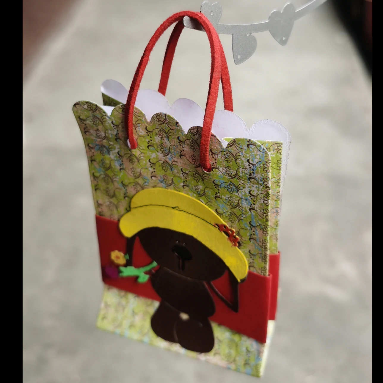 Metal cutting Die Beautiful Box and Bear cutting Paper Craft hand punching Card Art cutting Machine