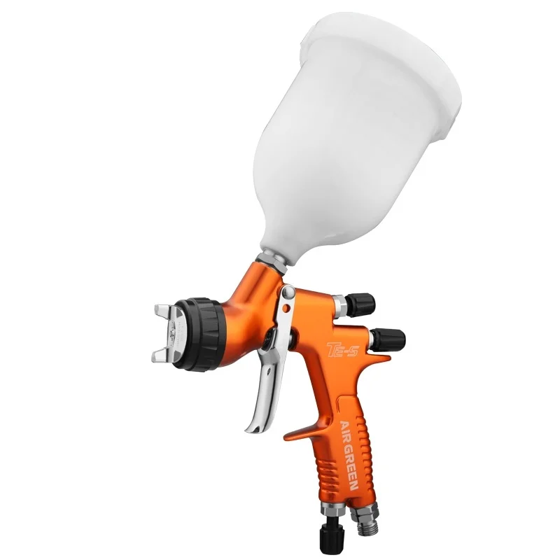 HVLP Professional Paint Spray Gun Gravity Spray Gun 1.3mm 600CC Cup High Quality Painting Gun Suitable for Automotive Spraying