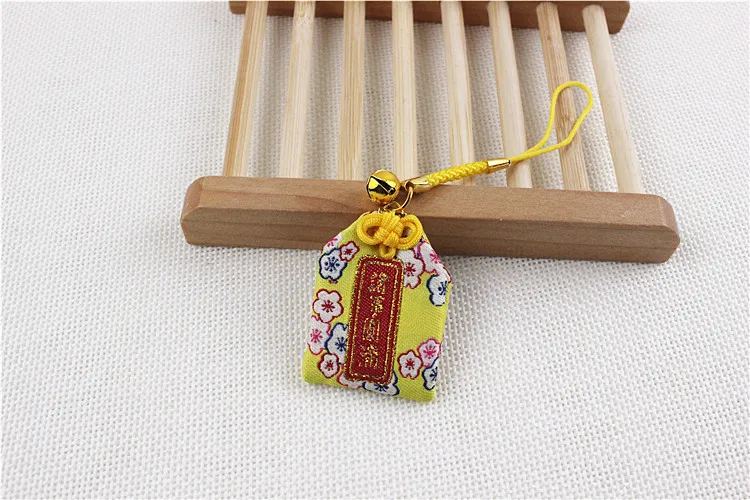 Omamori Money Lover Good Luck Dispel Misfortune Hapiness Freedom Pendant Bag Holder Friend Family Present