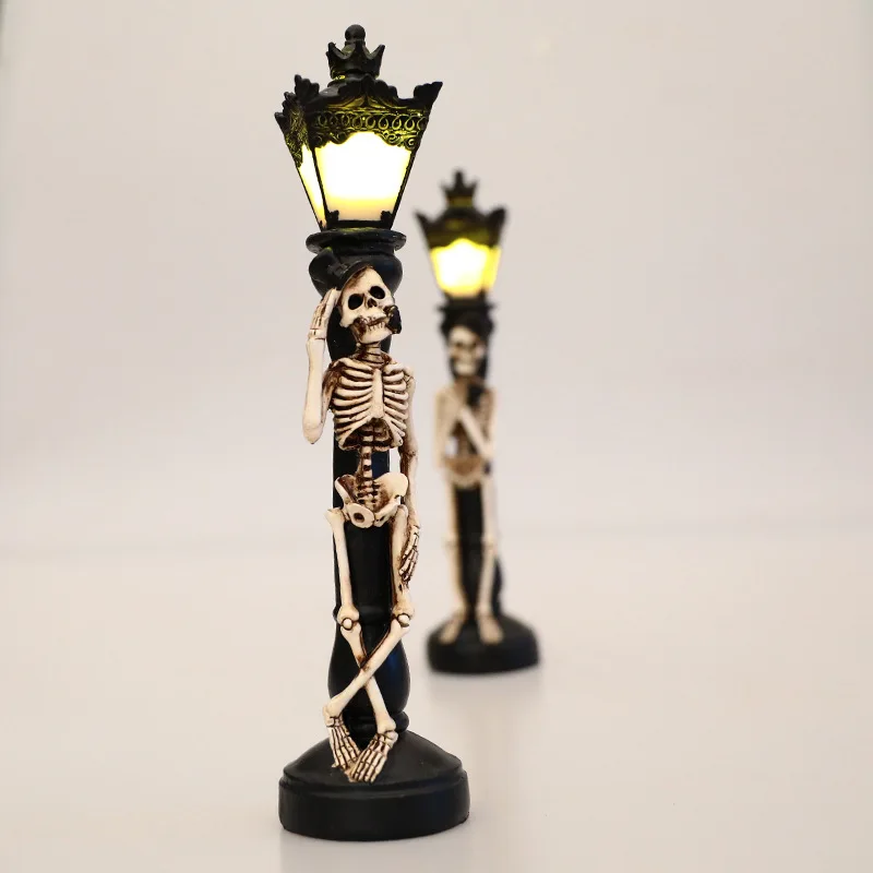 2022 Simulation Resin Skull Decoration Light Party Venue Layout Props Halloween Street Skeleton Decorative Lamp for Home Decor