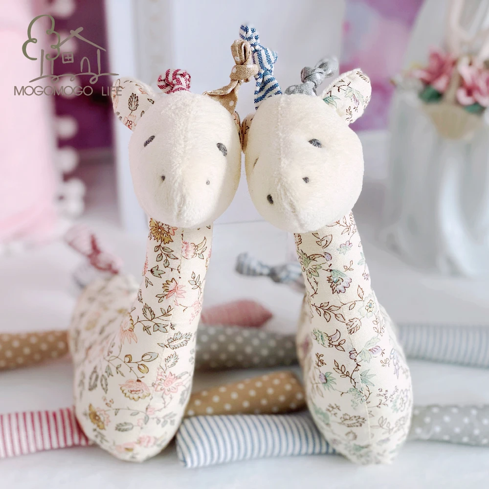 Luxury Giraffe Animal Fabric Doll Baby Sleep Appease Toys Fresh Gift for Newborns Baby Shower Gift Giraffe Stuffed Toys 17cm