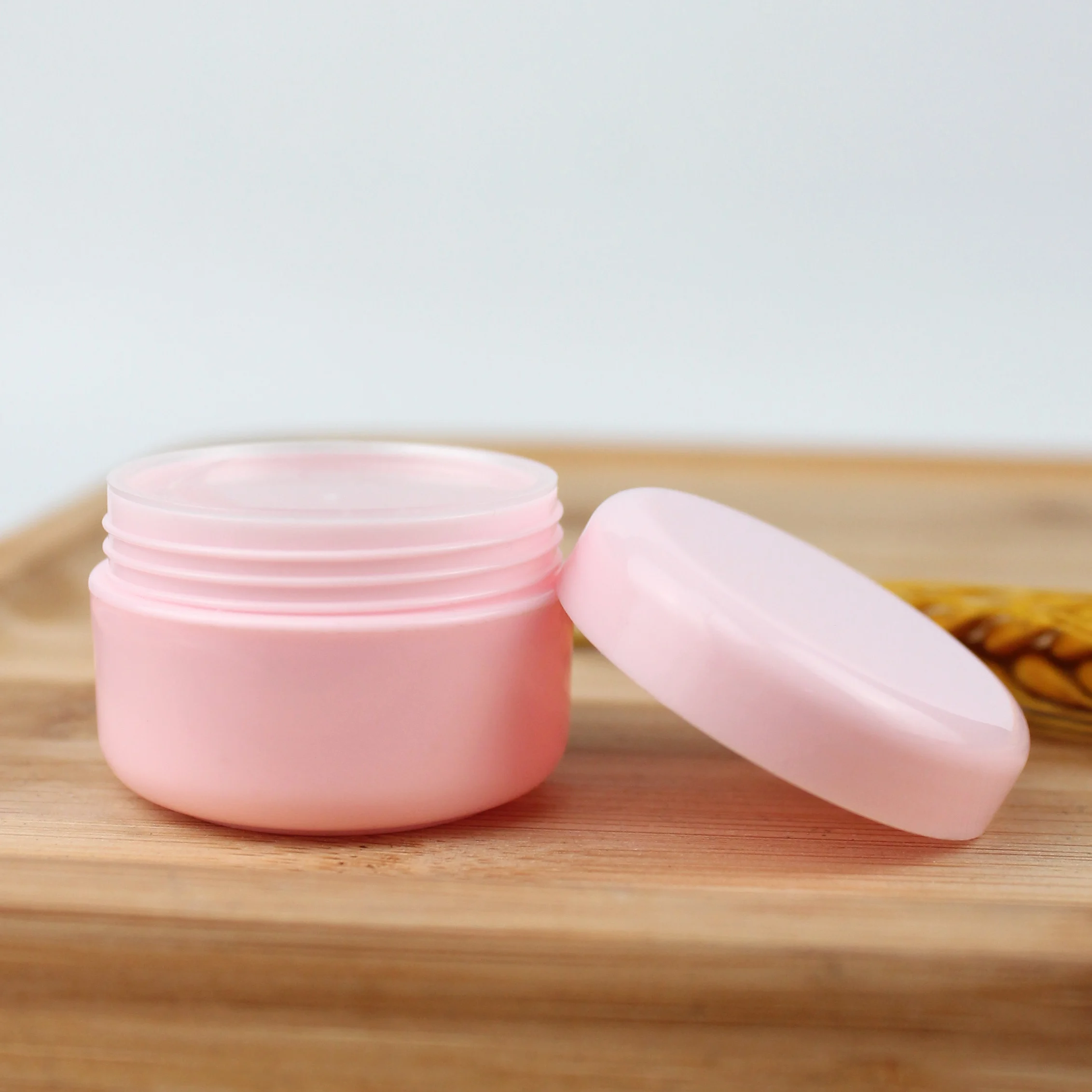 50Pcs/Set 10g 20g 30g 50g 100g Refillable Bottles Pink Plastic Empty Makeup Jar Pot Travel Face Cream Lotion Cosmetic Container