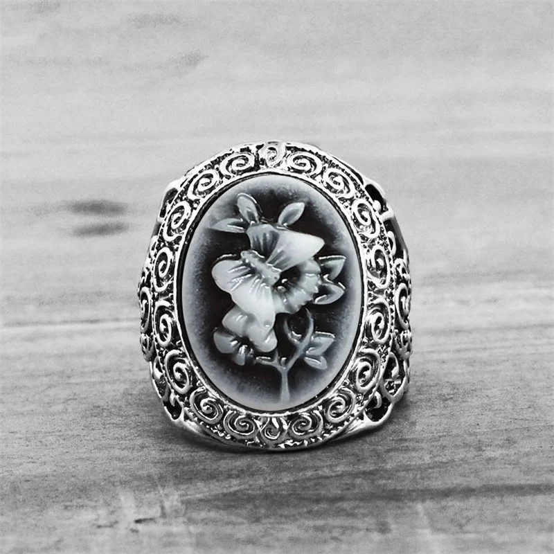 Gray Butterfly Plant Cameo Rings For Women Antique Silver Plated Fashion Hollow Flower Branches Cameo Ring