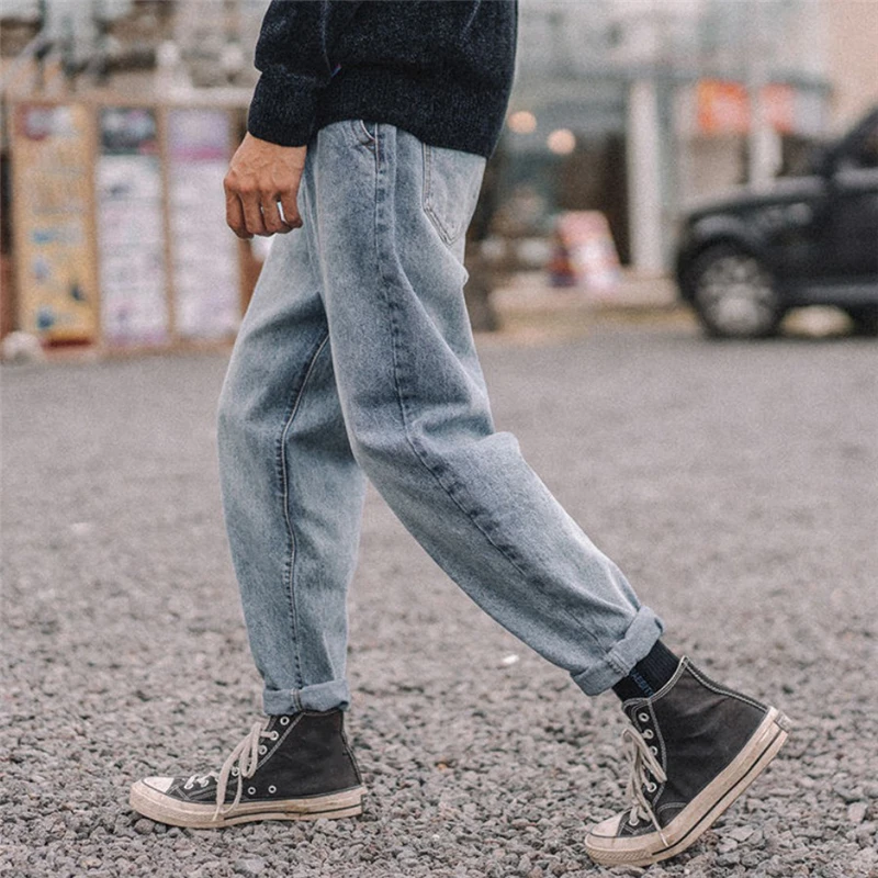 New Korean Straight Jeans for Men Trendy Blue Washed Pants Outdoor Fashion Streetwear Male Loose Trousers Jeans Homme 2021