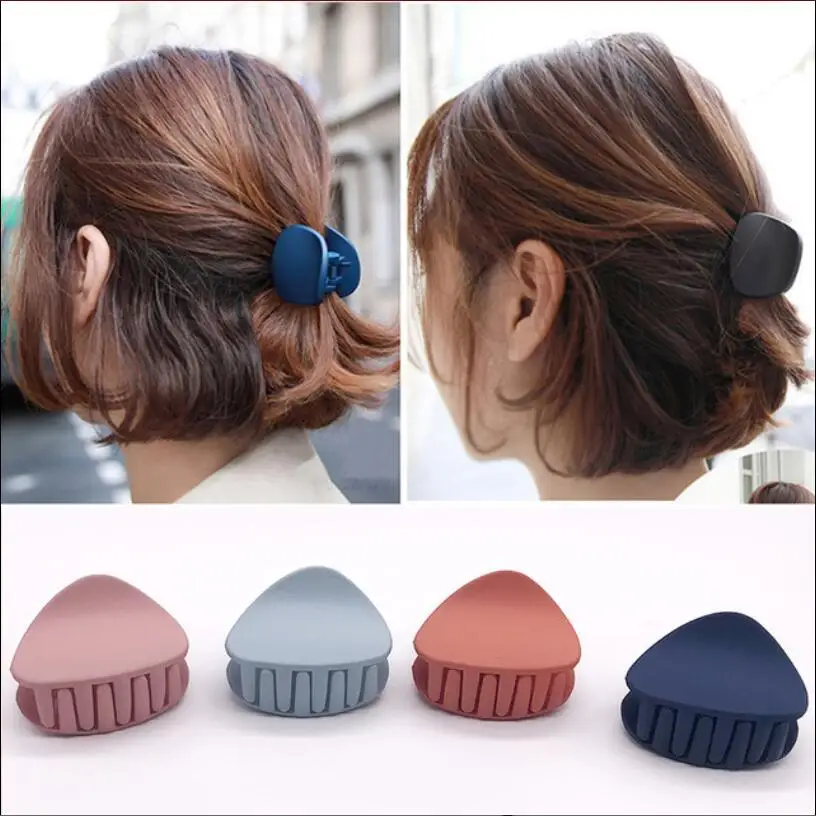 

1PC New Arrival Korean Fashion Design Women Hair Claw Solid Color Hair Crab Retro Square Scrub Hair Clips T0534