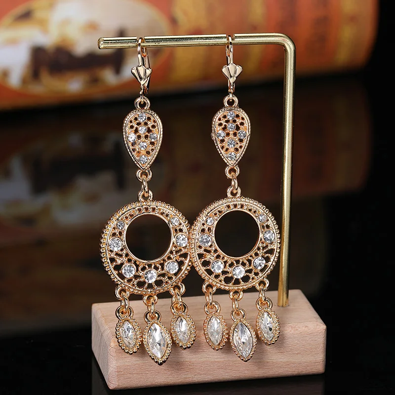 

Bohemian Metal Grass Crystal Earrings Suitable For Women's Wedding Jewelry High Quality Hook Earrings Gift