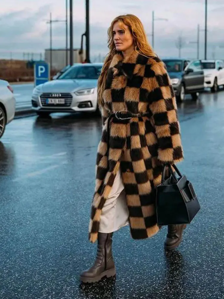 

Checkerboard Plaid Faux Fox Fur Coat for Women Long Thick Warm Winter Plush Jacket Artificial Fur Coat Fake Fur Coat Overcoat