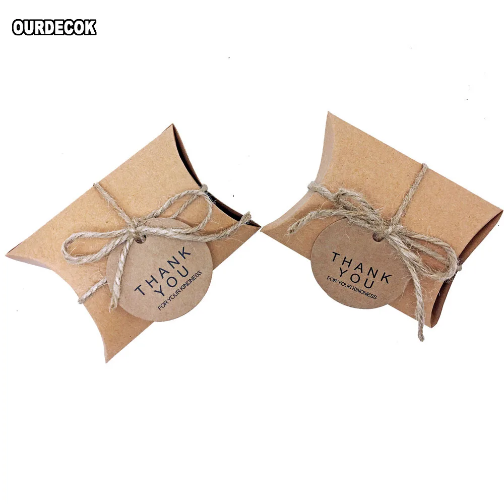 

10pcs/Lot Cute Kraft Paper Pillow Candy Box Wedding Favors Gift Candy Boxes With Tags Home Party Birthday Supply
