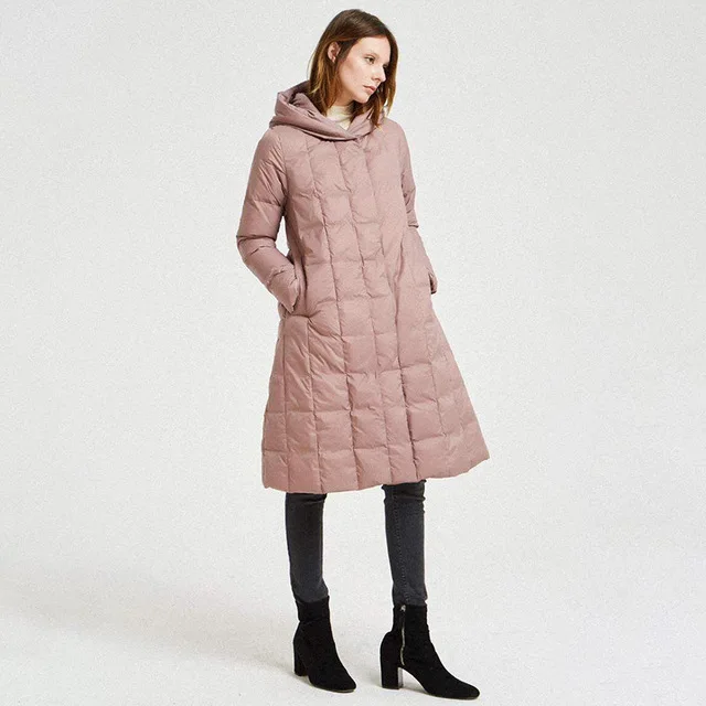 Chaqueta de plumón de ganso para mujer, parka cálida con capucha fina, abrigo de lujo, venta al por mayor, novedad de invierno 2020, F160, 90%