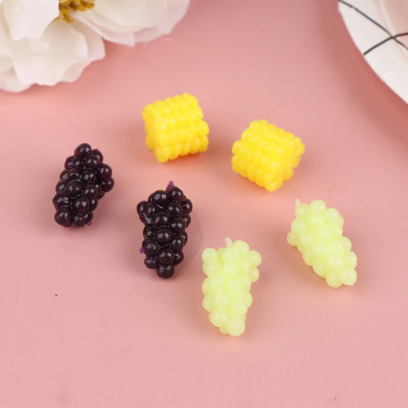 5Pcs/Set Miniature Dollhouse Food Accessories Mini Simulated Fruit Grape Corn Props