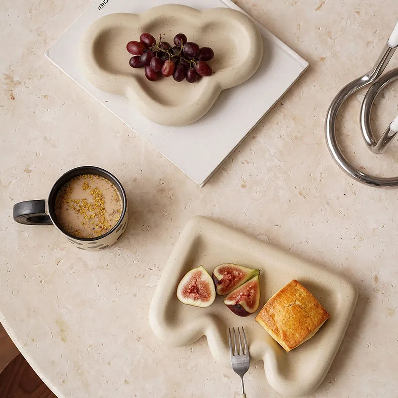 

Creative Bred Plate 5inch Ceramic Western Food Flat Plate Tray For Tabletop Cake Stand тарелки для еды 접시 plateau decoratif