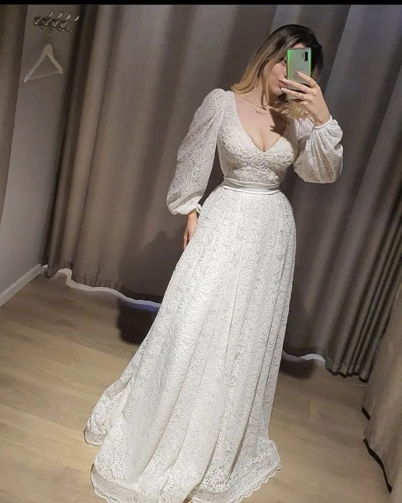 Vestidos de casamento linha A manga comprida, simples e elegante, Mergulhando Decote V, Renda, Fada