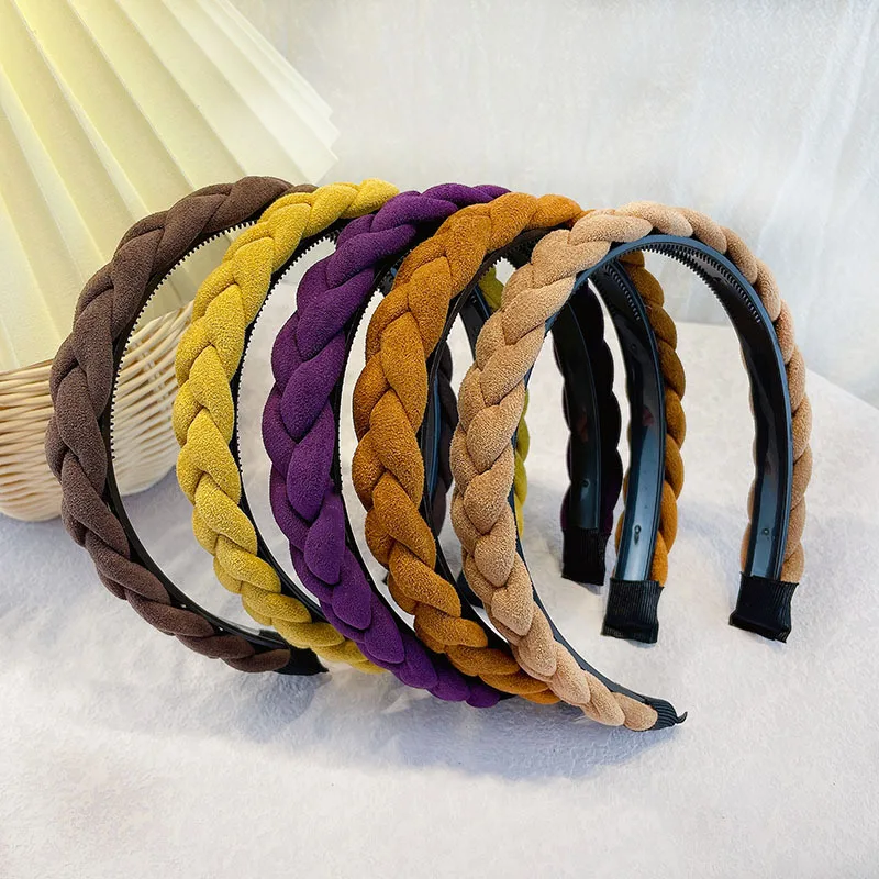 Fashion Soft Suede Fabric Braided Headbands Solid Dentate Plastic Hairband Simple Handmade Hair Hoop Bezel Accessories for Women