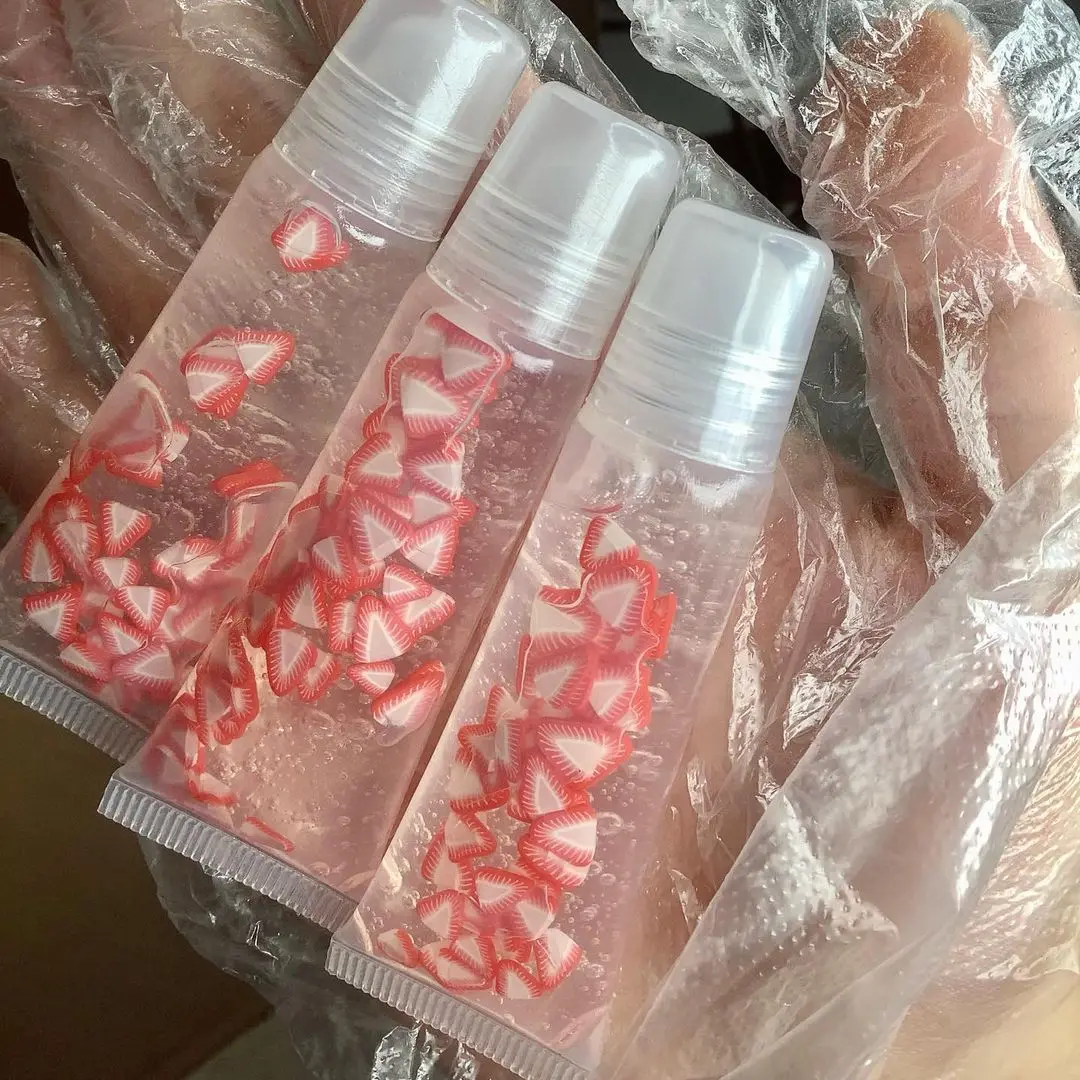 Private Label Wholesale Vendor Make Your Own Moisturizing Glossy Base Lipgloss High Quality Transparent Tube Natural Lip Gloss