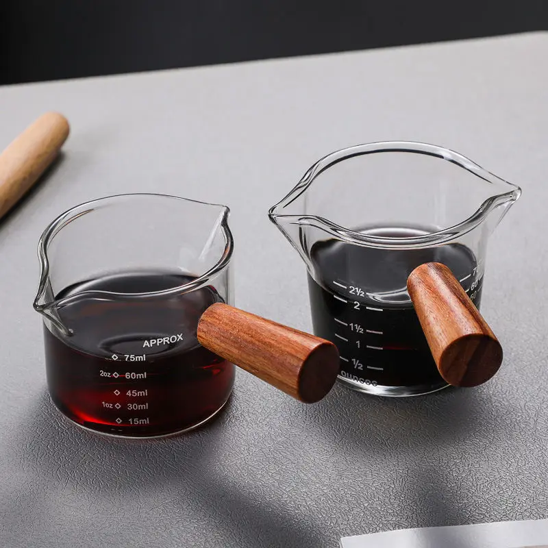 

100ml Wooden Handle Double Mouth Coffee Cup Glass Milk Cup with Handle Scale Milk Cup Italian Glass Coffee Measuring Cup