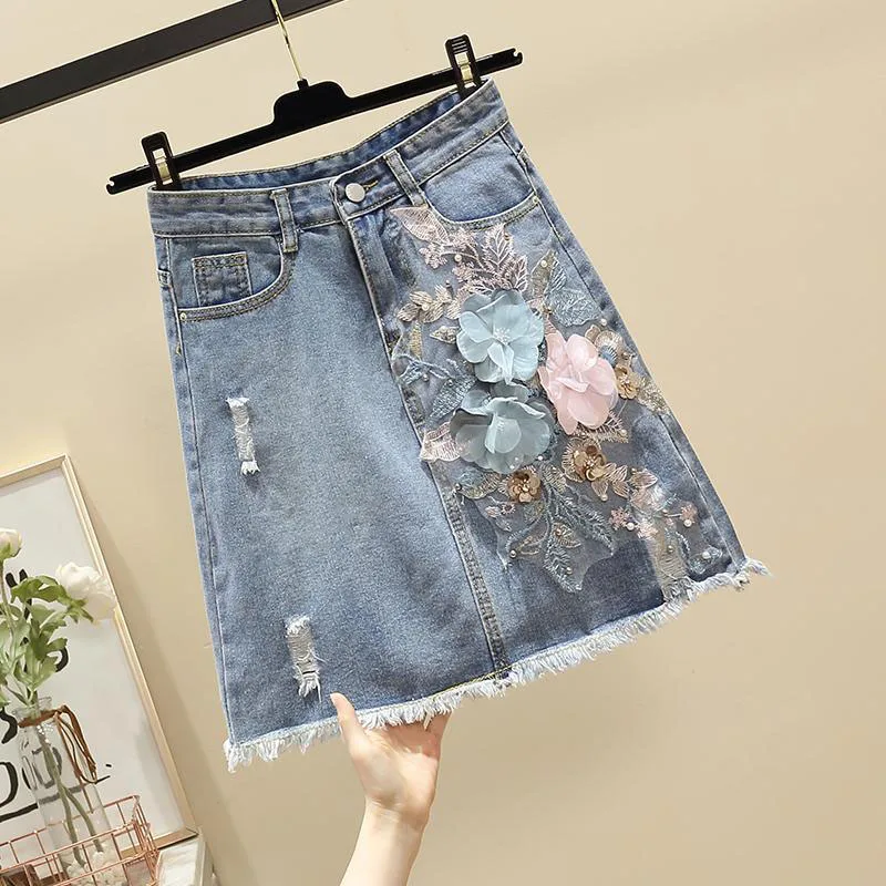 

2022 New Women Denim Skirt Summer High Waist Skirts Female Fashion New Hole Embroidery Ladies Skirts a-line short skirt R1051