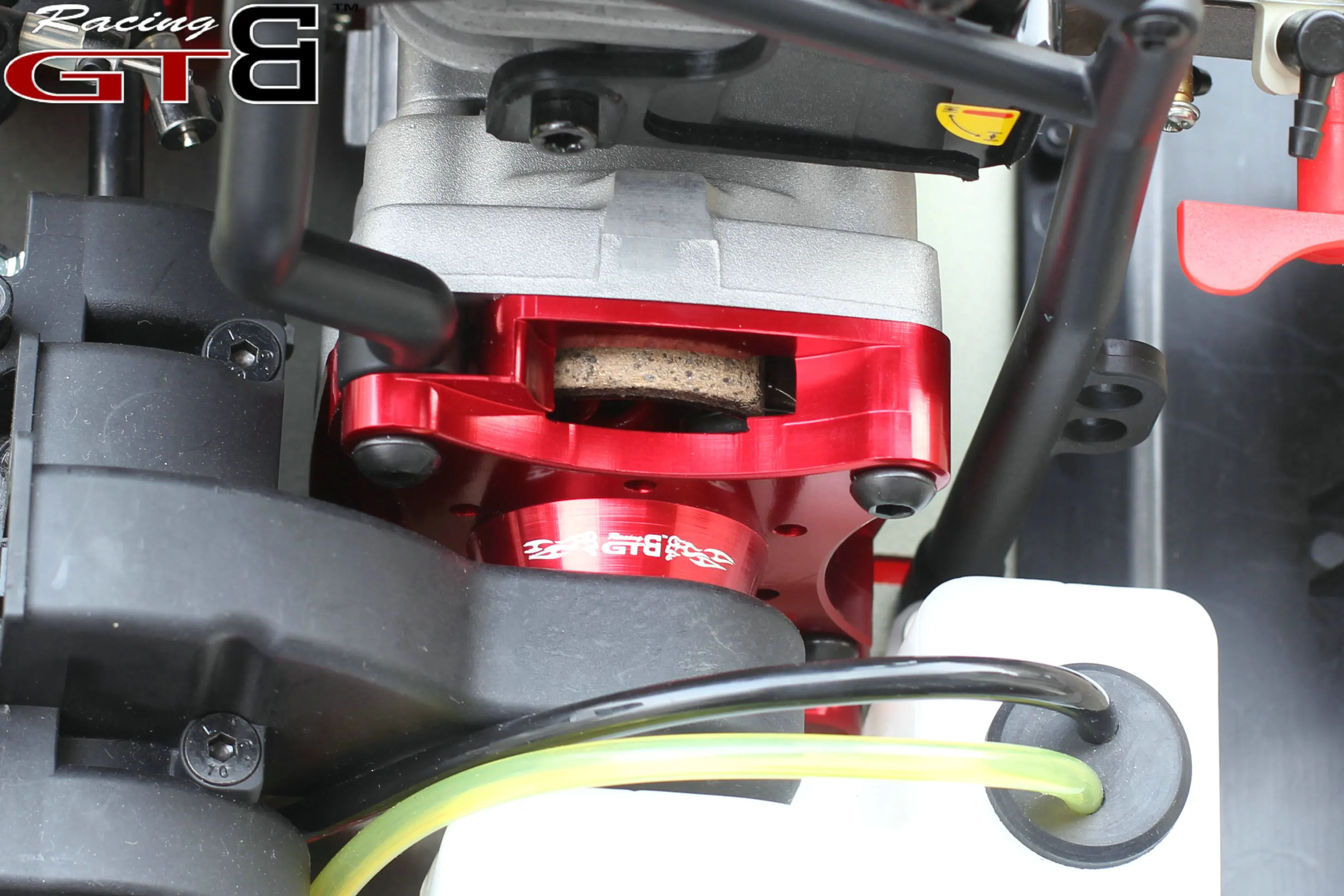 GTBracing Integration DBXL Clutch Bell Carrier for RC Car 1/5  LOSI Desert Buggy XL (Silver / Red)