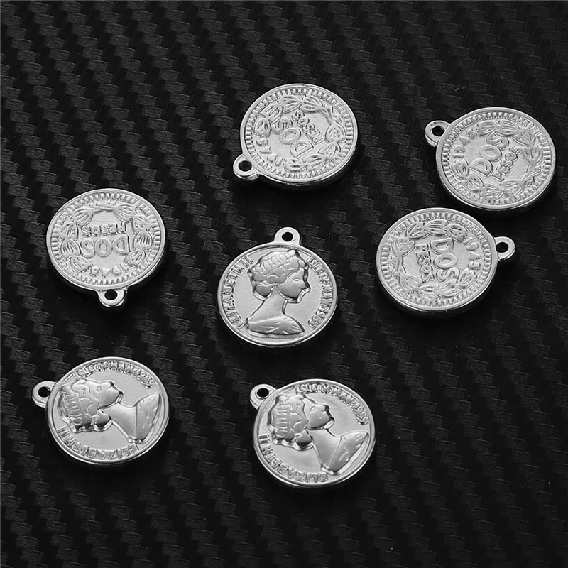 5pcs Stainless Steel Portrait Queen Elizabeth Coin Pendants Anti-Corrosion Small Round Pendant Charm Jewelry Making Accessories