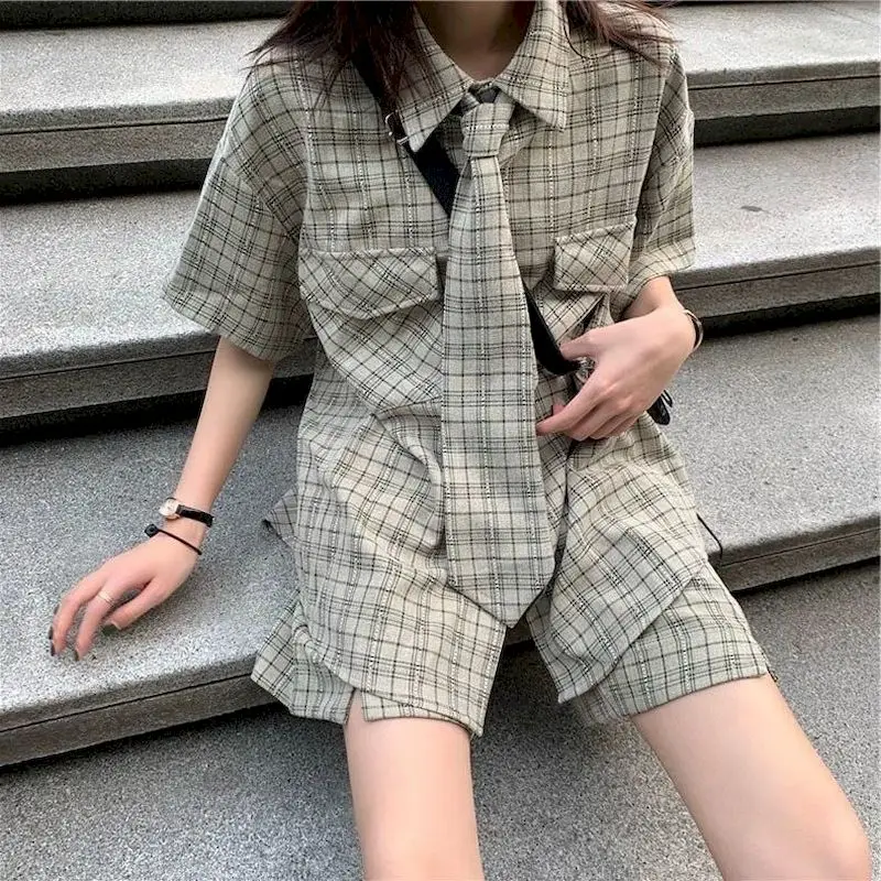 Women's Suits Shorts Fashion Suits Korean Loose Fashion Retro Short Sleeve Plaid Shirt Split Plaid Shorts 2 Piece Set Summer New