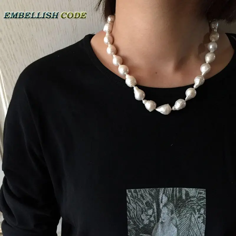 different Normal size baroque pearl necklace tissue nucleated flame ball shape white color low price natural freshwater pearl