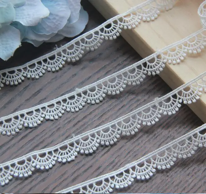 1yard Width:1cm Retro Flower Embroidered Trimming Laces Openwork Fabric Lace for DIY Sewing Accessories(KK-897)