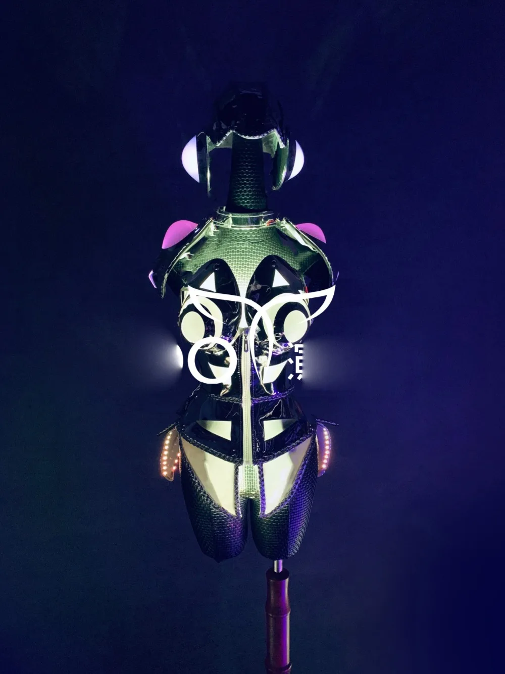

Technology sense luminous armor party girl stage show dance wear Bar nightclub GOGO LED performance costume