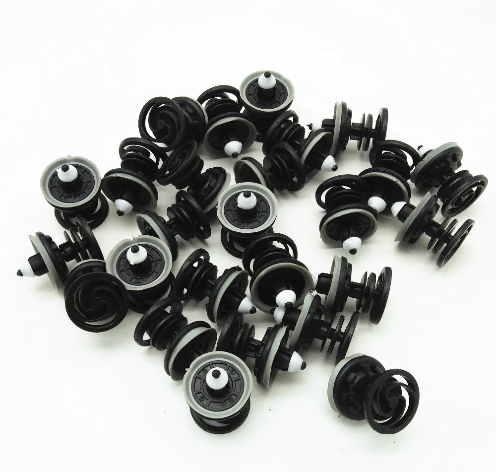 500Pcs OEM Push Type Clip 7L6868243 Car Accessories Black For Golf PassatBus T5 Taureg Easy installation Direct Replacement