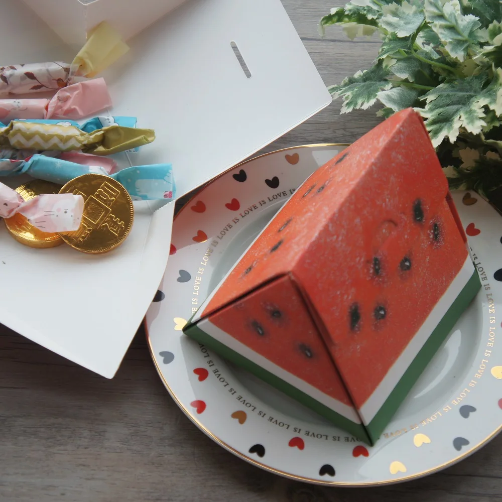 

15 Pcs 11*11*11cm summer watermelon fruit paper box as candy Cookie wedding birthday Paper Box Party Gifts Packaging