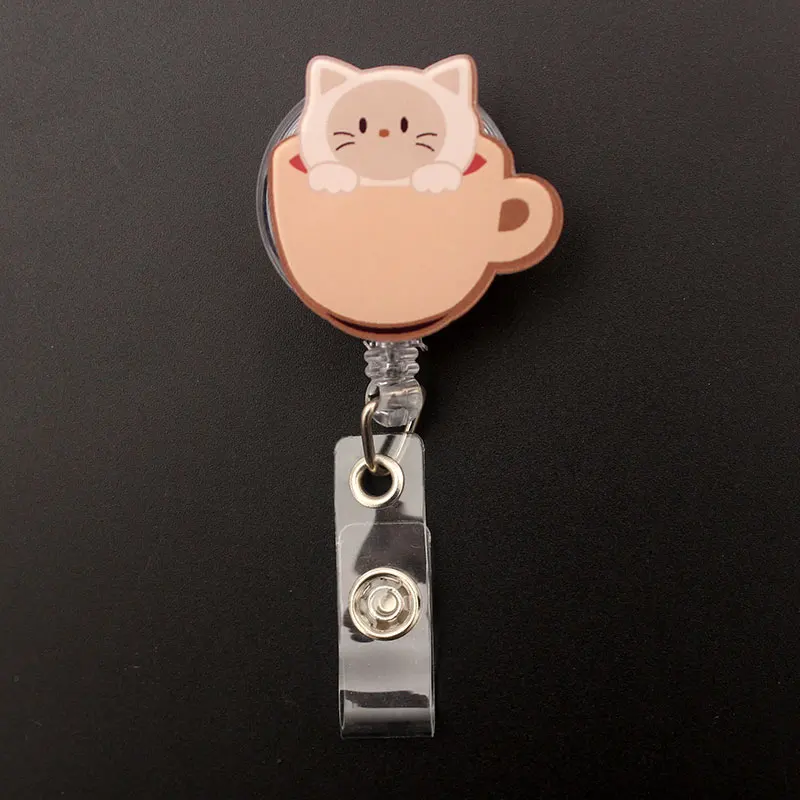 Niedlich Die Katze In Tasse Stil Versenkbare Karte Halter Abzeichen Reel Krankenschwester Ausstellung Enfermera Mädchen Und Junge Name Karte