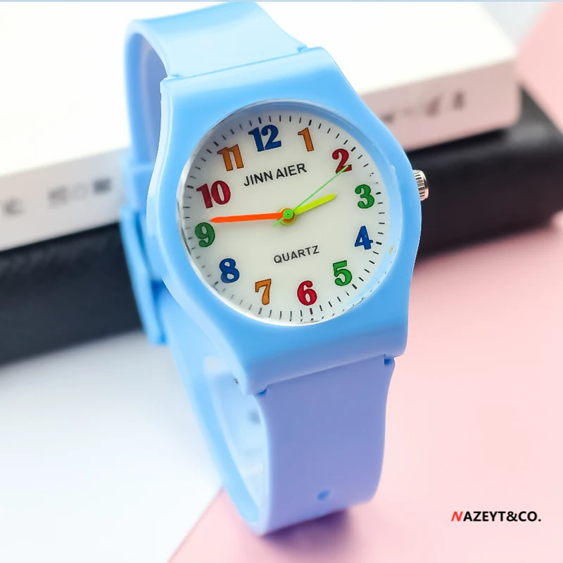 Promotion new fashion unisex quartz watch woman middle boys girls color no.dial jelly watch student color silicone strap clock