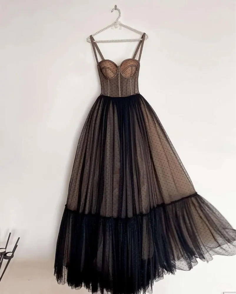 

Black Dotted Tulle Prom Dresses Spaghetti Straps Boning A-Line Short Prom Gowns Tea-Length Wedding Party Dresses