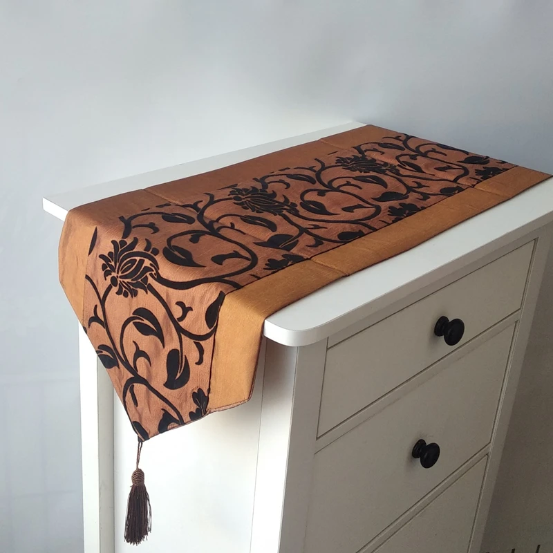 European Style Chameleon Fabric Table Runner, Household Dining Table Cloth, Coffee Table, TV Cabinet, Imitation Silk Tablecloth