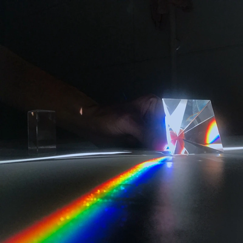 80mm High Crystal Pyramid,Rainbow Prism Optical Glass,Polyhedron Popular Science Learning Students,Unique Effects in Photography