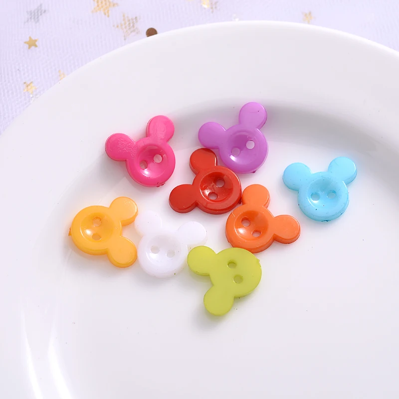 50Pcs Cartoons Animal Head Shape Resin Buttons For Baby Kids Clothes 2 Holes Mixed Color Button Garment Dolls Sewing Accessories