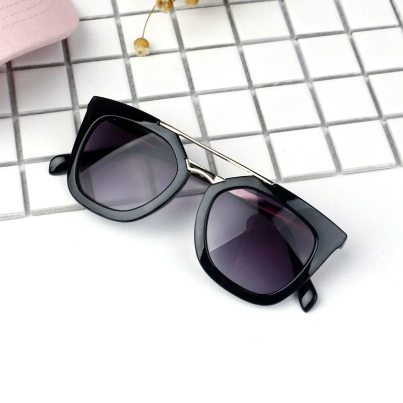 New Kids Sunglasses Girls Boys luxury Brand Designer Vintage Children's Sun Glasses UV400 Shade Lovely Baby Goggles Eyewear