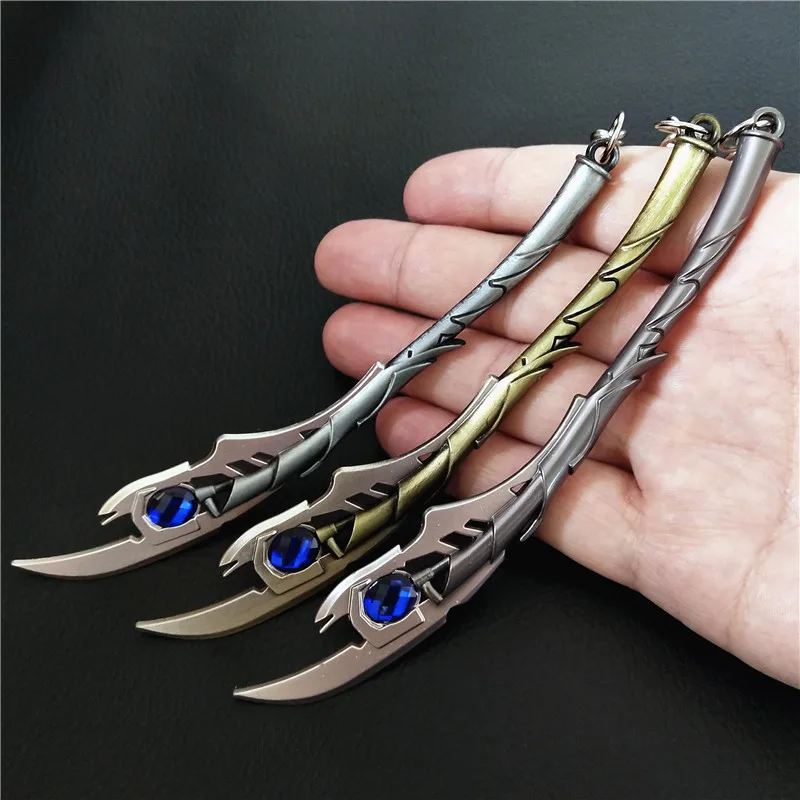 Movie Evil Loki Scepter Keychain Weapon Axe Pendant Key Chains Cosplay Keyring Key Holder Accessories Gifts 14cm