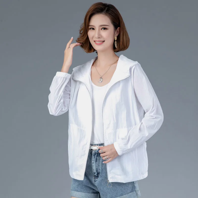 2020 New Summer Women Jacket Thin Coat Casual Long Sleeve Hooded Jacket Female Windbreaker Sunscreen Jacket Outwear Plus Size