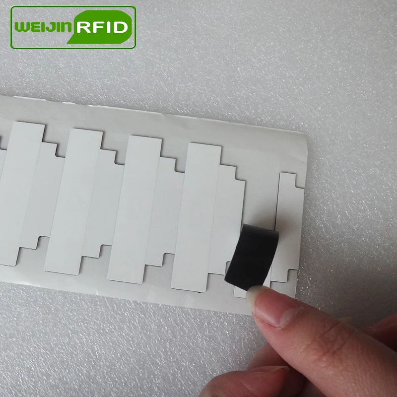 UHF RFID anti-metal tag 58*12.5*1mm 902-928MHz Impinj NXP ISO18000-6C EPCC1G2 6C printable passive RFID Synthetic Label