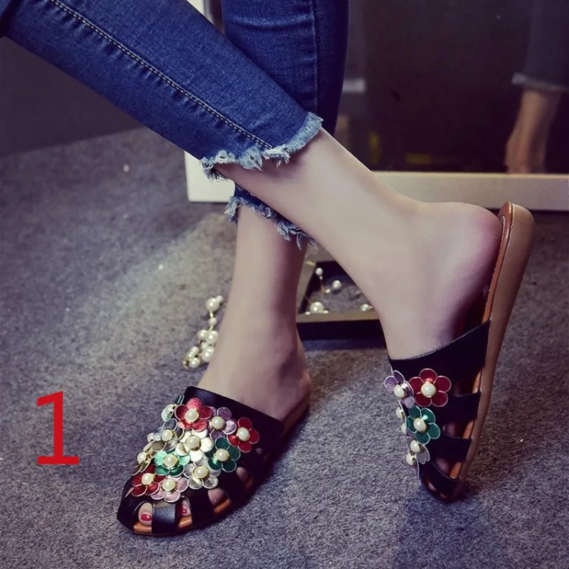 WUYAZQI-Sandalias de fondo plano con flores huecas para mujer, zapatillas femeninas, zapatos Baotou, moda de verano, venta al por mayor, novedad