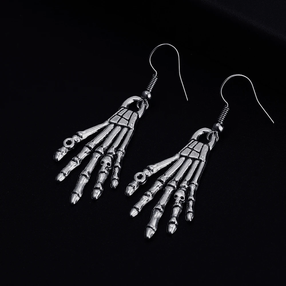 Trendy Vintage Skeleton Hand Shape Dangle Antique Silver Plated Earrings for Women Girl Retro Drop Earrings Cute Earring Jewelry