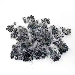 900 stks 30 Soorten 0.1 uF-1000 uF Elektrolytische Condensatoren Diverse set pack kit condensator 10 V 16 V 25 V 50 V mix condensator