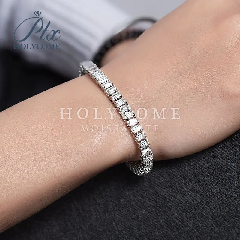 

Holycome Jewelry DEF VVS1 4X5.5mm GRA 925 Silver Plated White Gold Bracelet Emerald Cut Loose Moissanite Jewelry