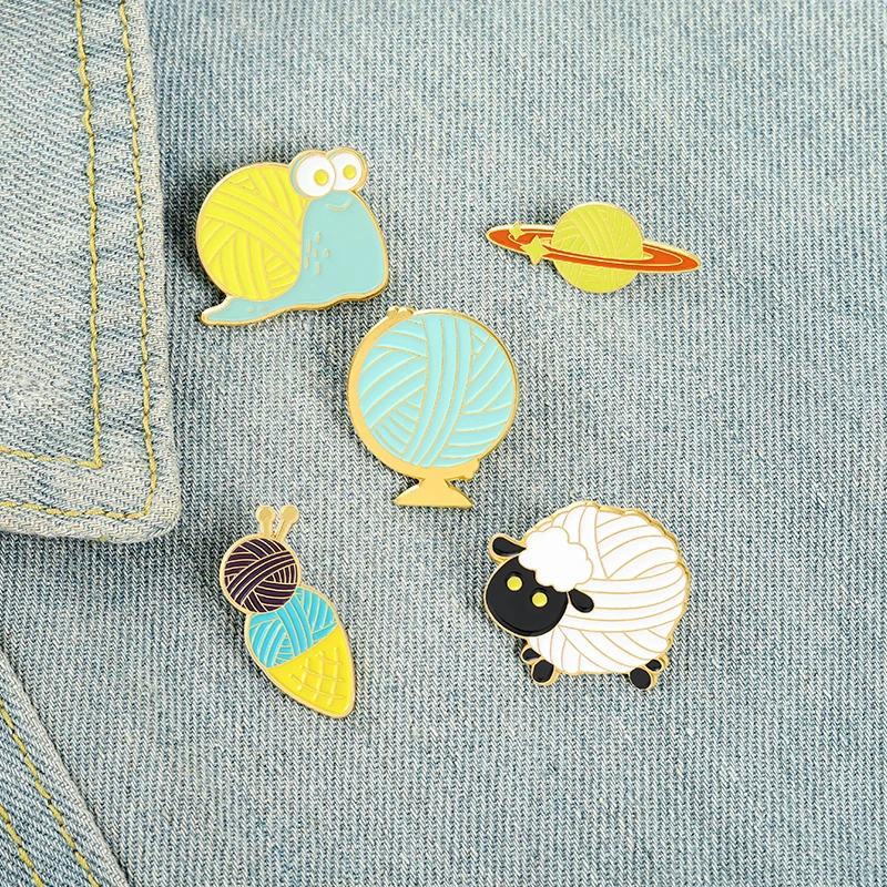 Wholesale Woollen Crafts Badges Funny Globe Ice Cream Planet Snails Sheep Brooches Knitting Woolen Ball Lapel Pin Enamel Pins