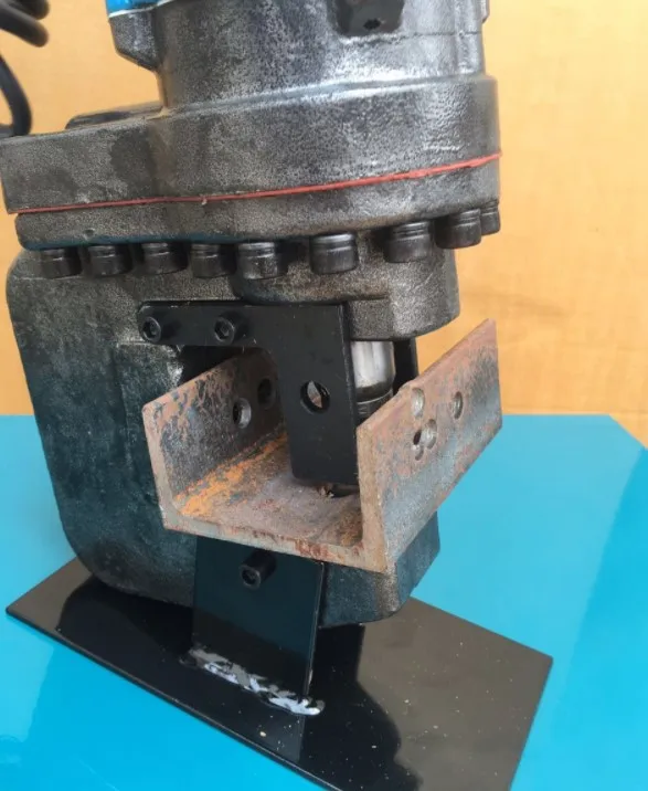 MHP-20 Electric handy hydraulic hole puncher for punching 6mm thickness (4-20.5)mm on steel,angle steel,iron,aluminum plate