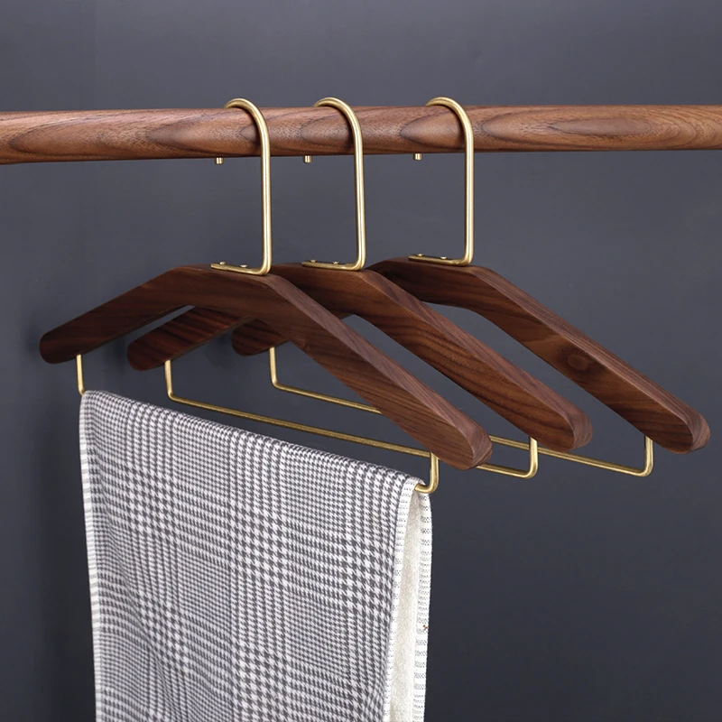 Solid wood hanger clothes rack home bedroom non-slip non-slip multifunctional pants clip creative wide-shoulder clothes hanging