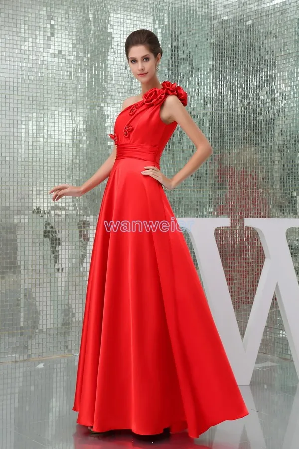 Drop shipping modest 2025 new design hot sale handmade flowers one shoulder custom size plus size gown long red Bridesmaid Dress