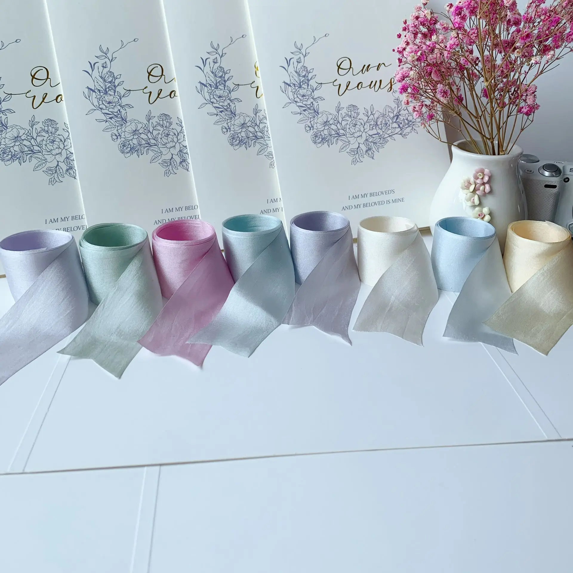 

20mm-36mm new arrived hand dyed 100% pure silk embroidery ribbon wedding ribbon thin taffeta high quality silk ribbon Handcraft